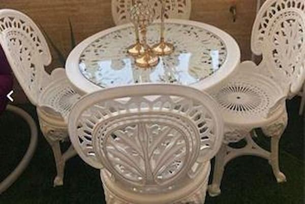 قیمت خرید صندلی پلاستیکی سلطنتی با فروش عمده